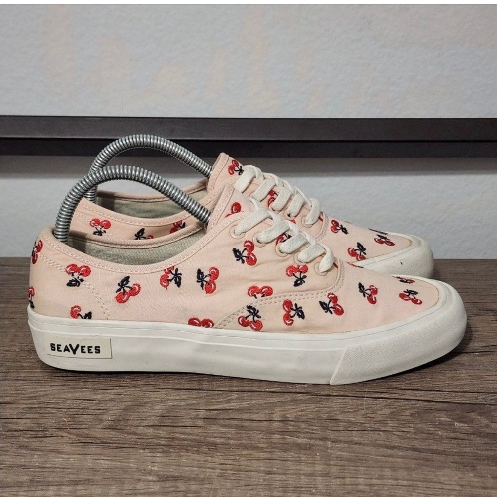 Seavees for J. Crew Legend Women's Athletic Shoes Size 9 Pink